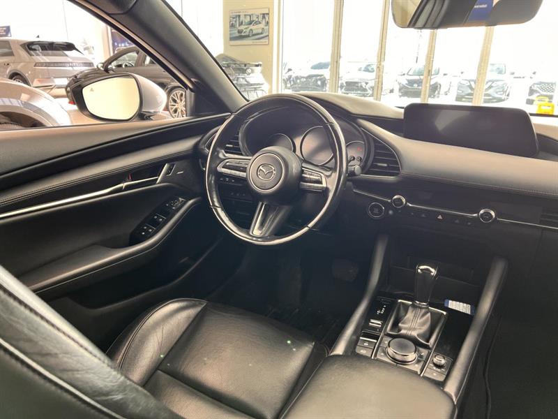 mazda Mazda3 Sport 2022 - 13