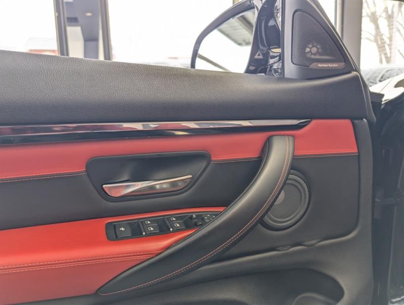 bmw M4 2018 - 11