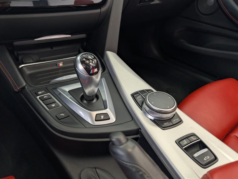 bmw M4 2018 - 15