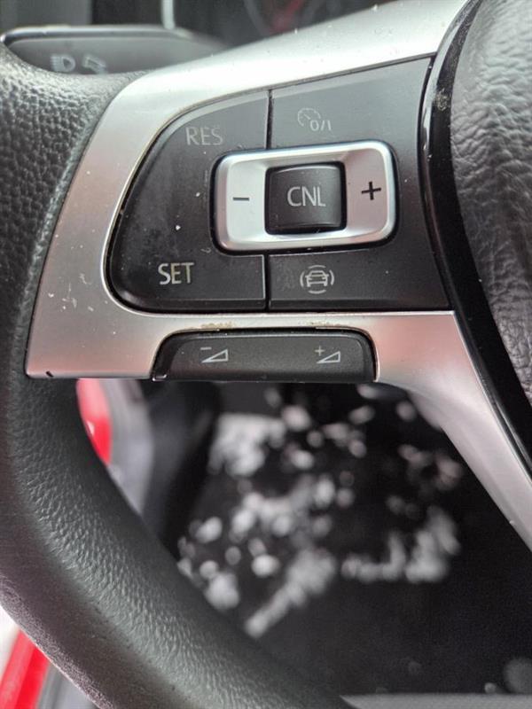 2019 Volkswagen Jetta - Image 18