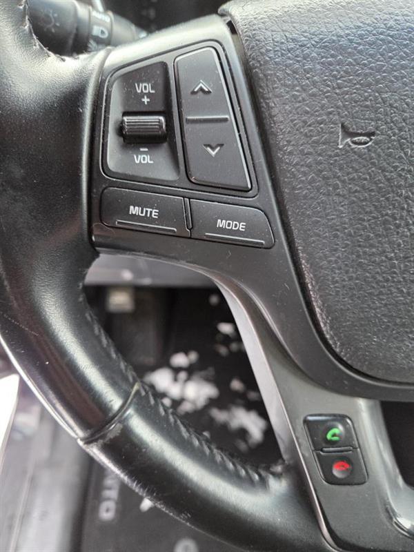 2014 Kia Sorento - Image 18