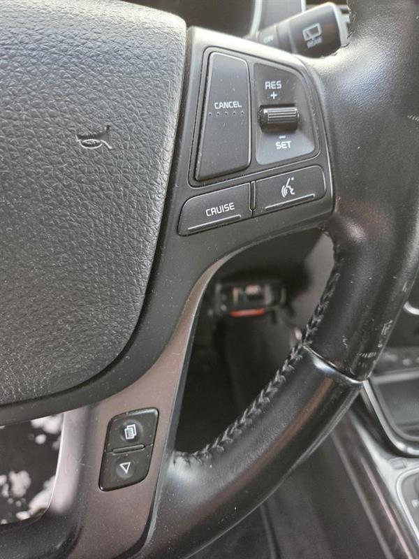 2014 Kia Sorento - Image 19