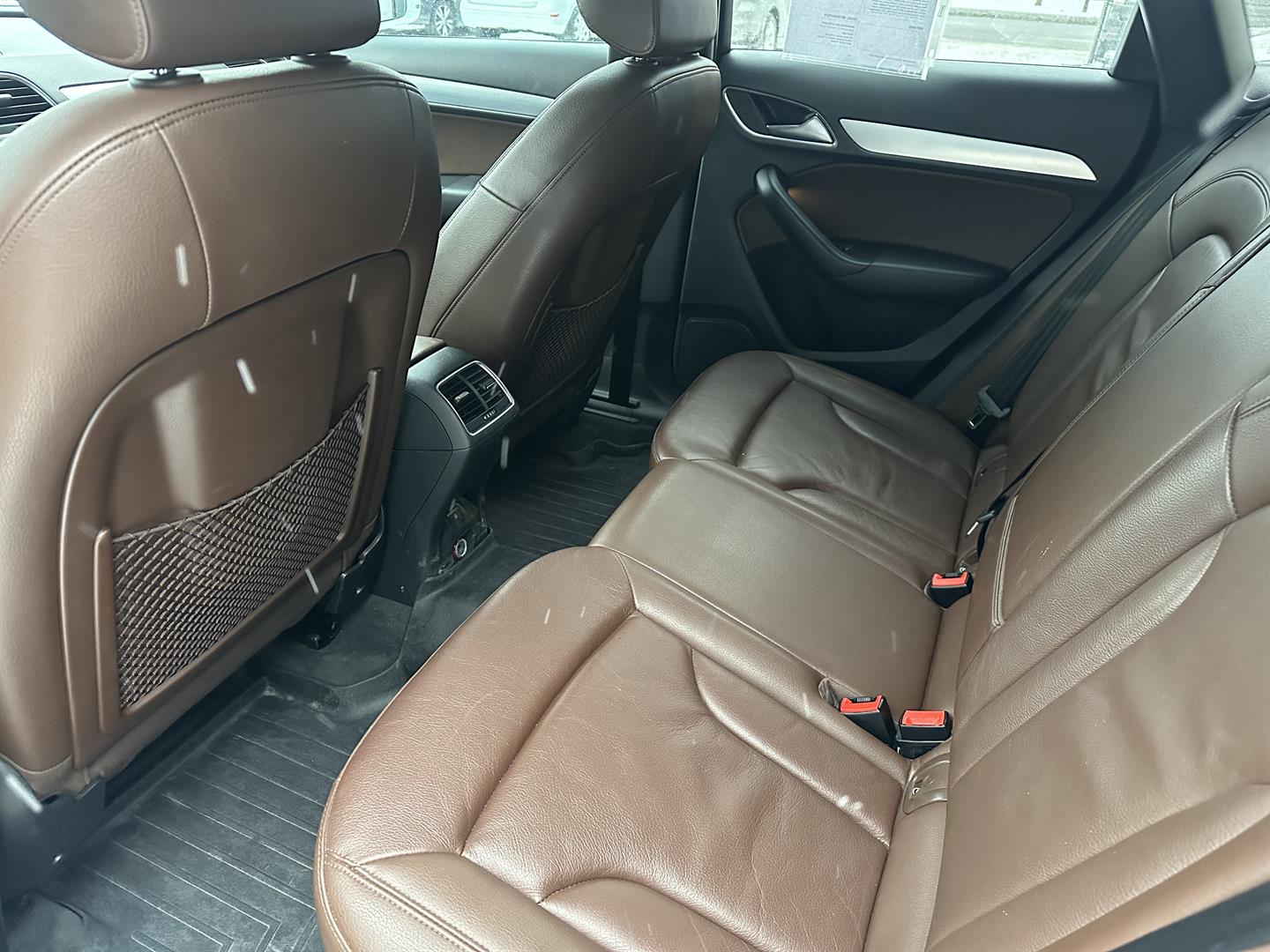 audi Q3 2015 - 12