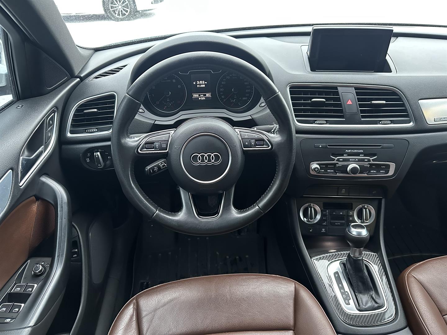 audi Q3 2015 - 16