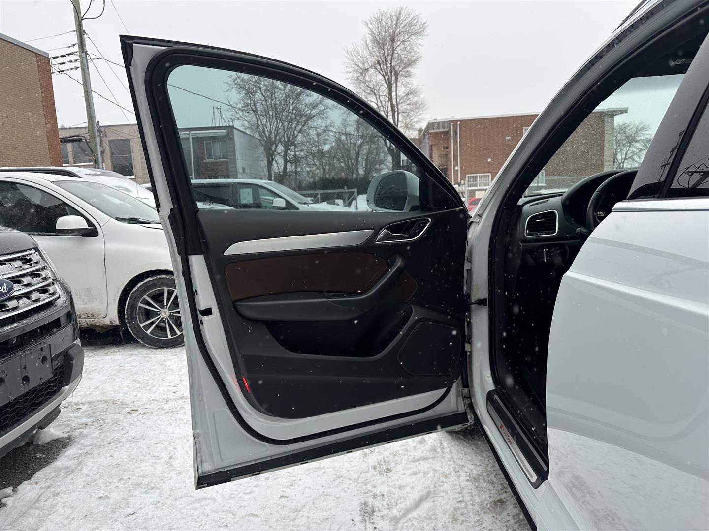audi Q3 2015 - 18
