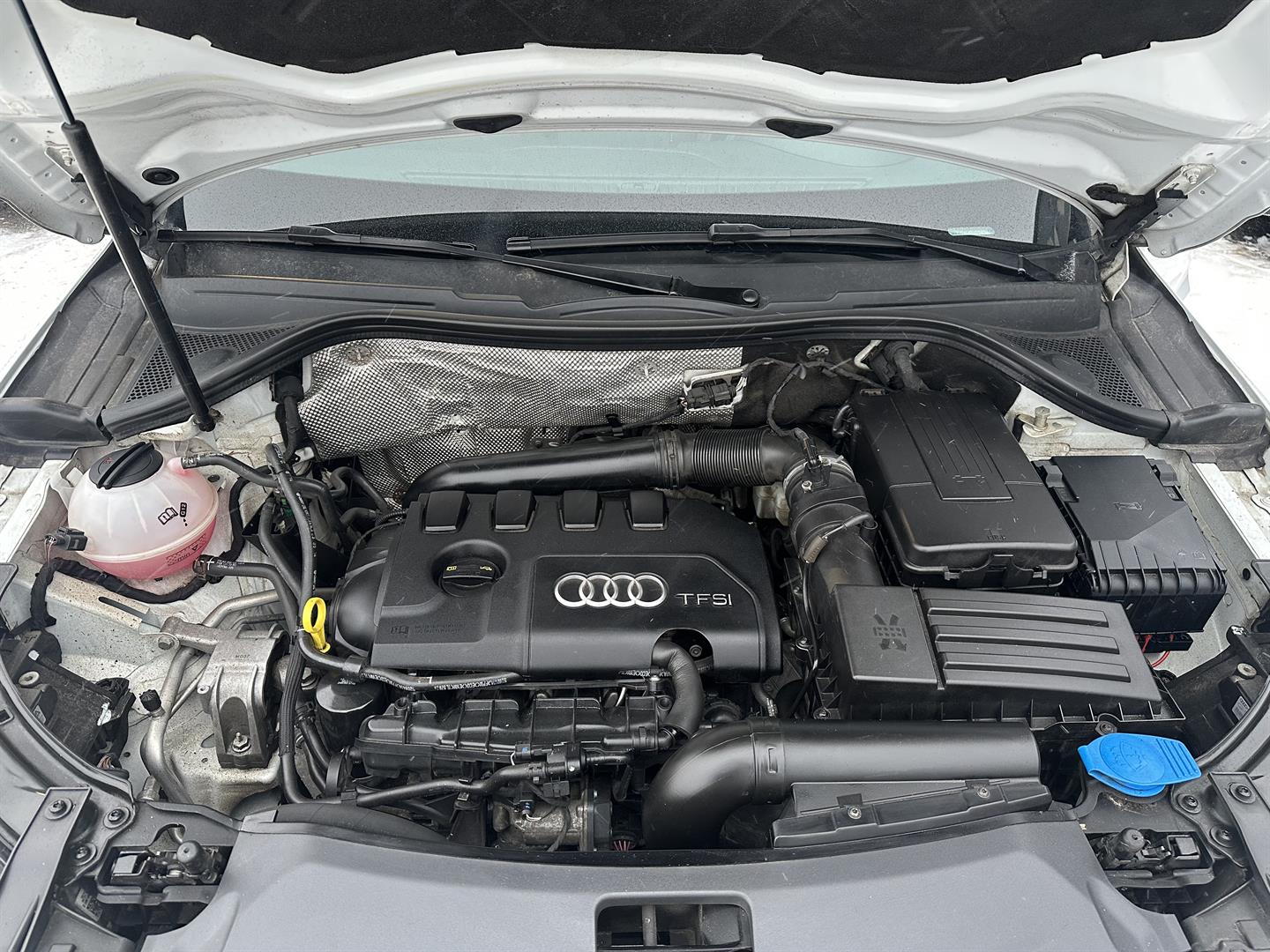 audi Q3 2015 - 27