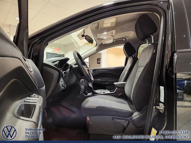 ford Escape 2017 - 10