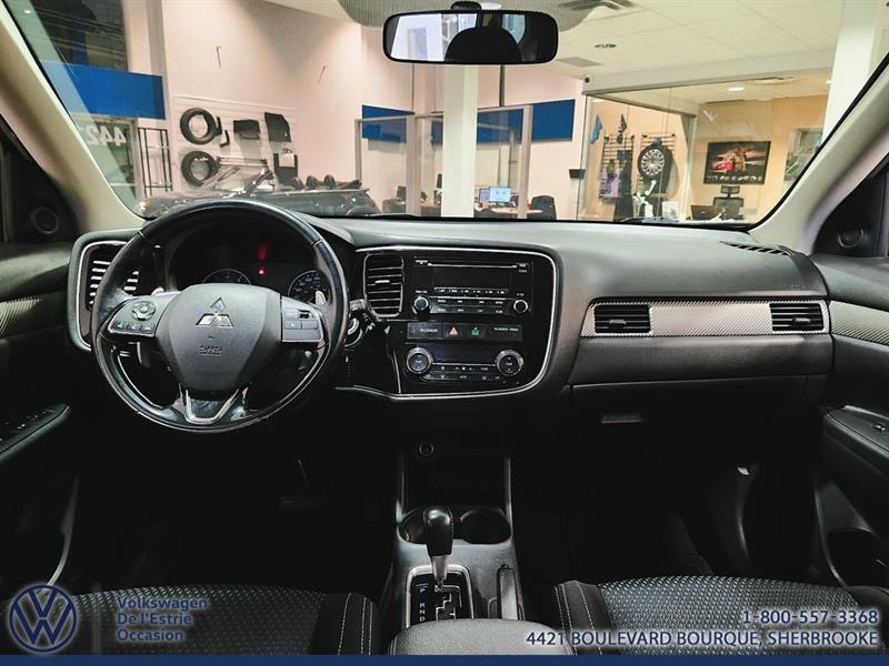 mitsubishi Outlander 2016 - 14