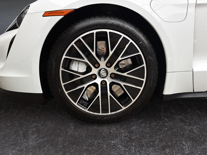 porsche Taycan 2020 - 10