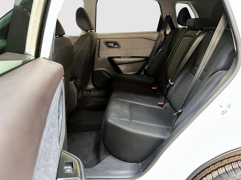 nissan Rogue 2023 - 9