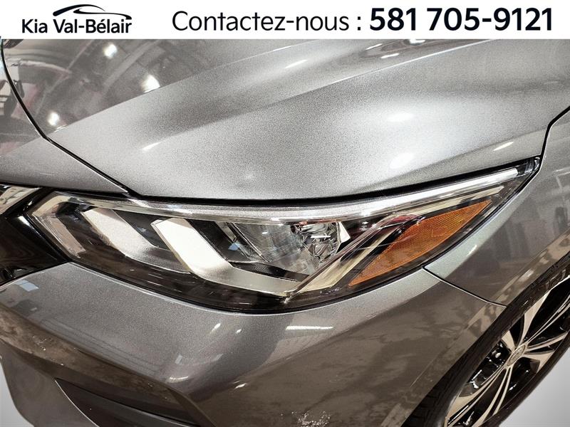 nissan Sentra 2022 - 9