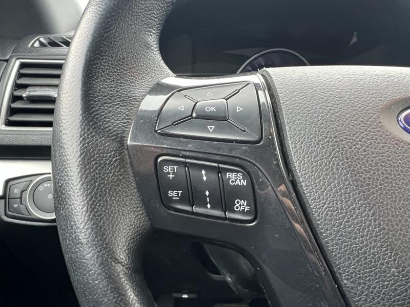 ford Explorer 2018 - 24