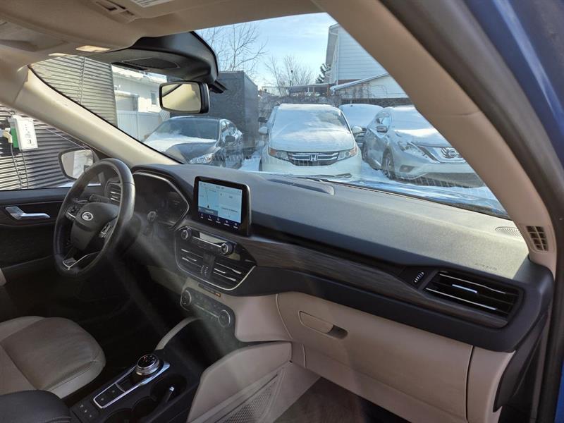 2020 Ford Escape - Image 11