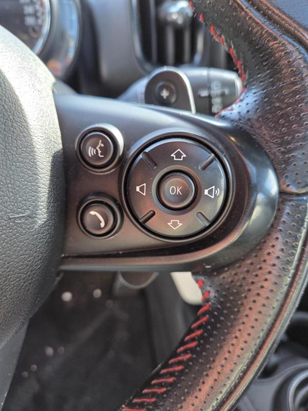 2018 Mini Countryman - Image 19