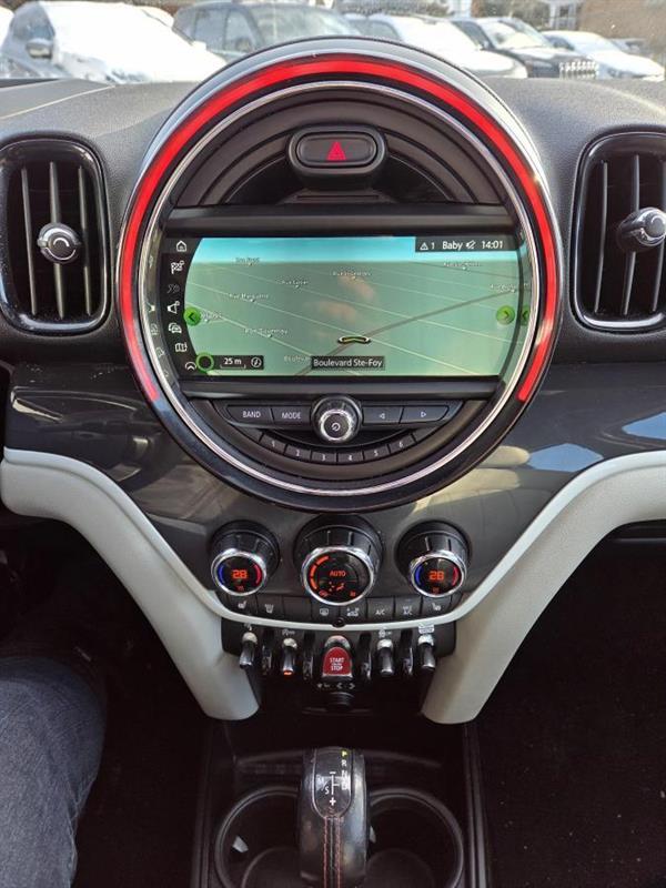 2018 Mini Countryman - Image 21