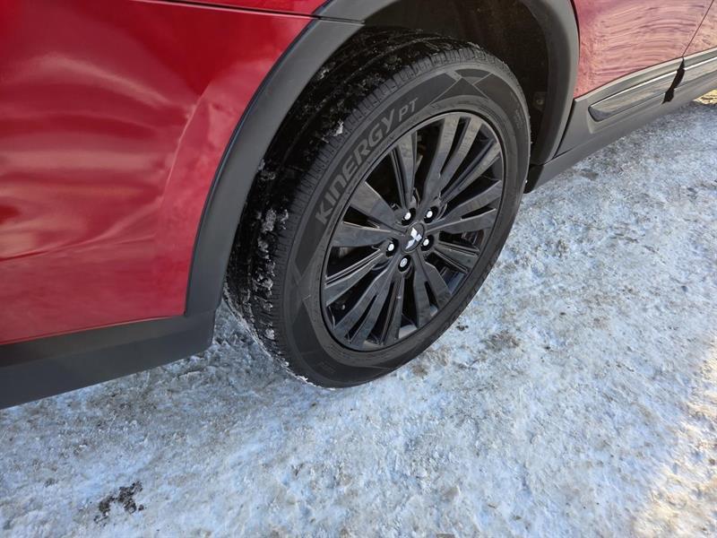 2020 Mitsubishi Outlander - Image 8