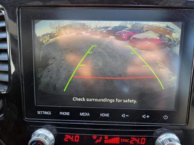 2020 Mitsubishi Outlander - Image 25