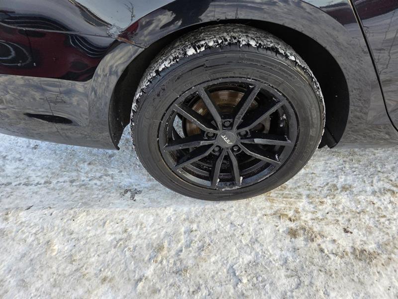 2019 Volkswagen Golf - Image 8