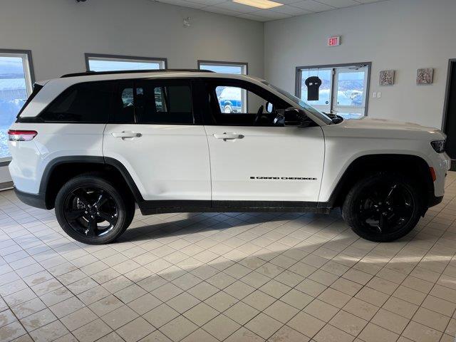 jeep Grand Cherokee 2025 - 6