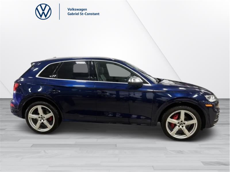 Audi SQ5 4
