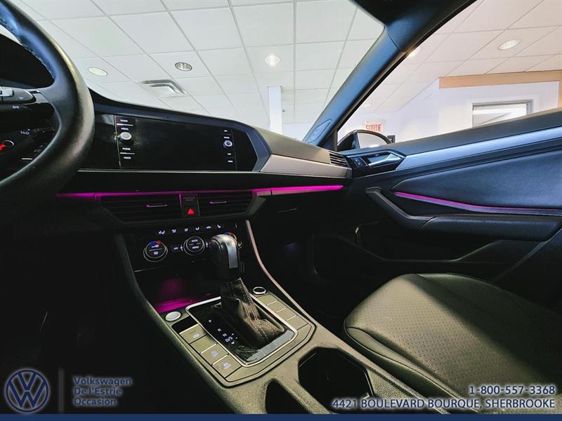 volkswagen Jetta 2020 - 15