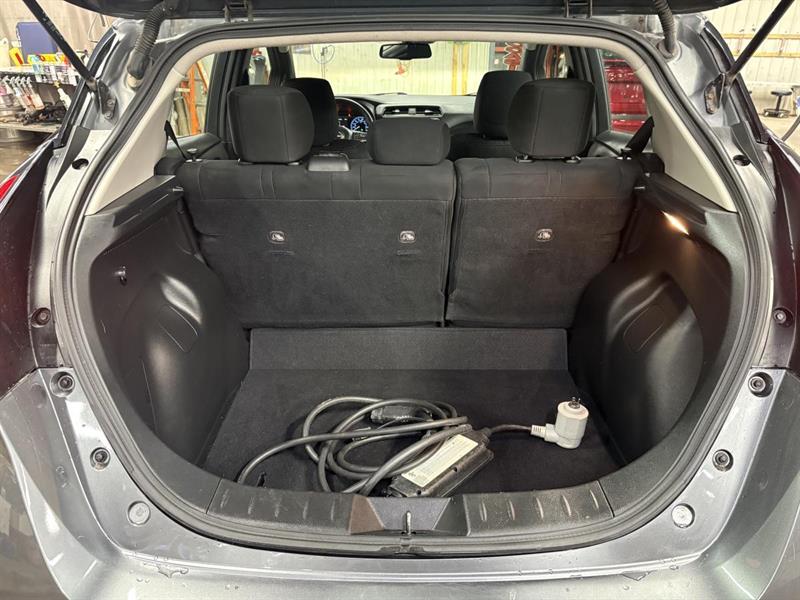 nissan LEAF 2023 - 35