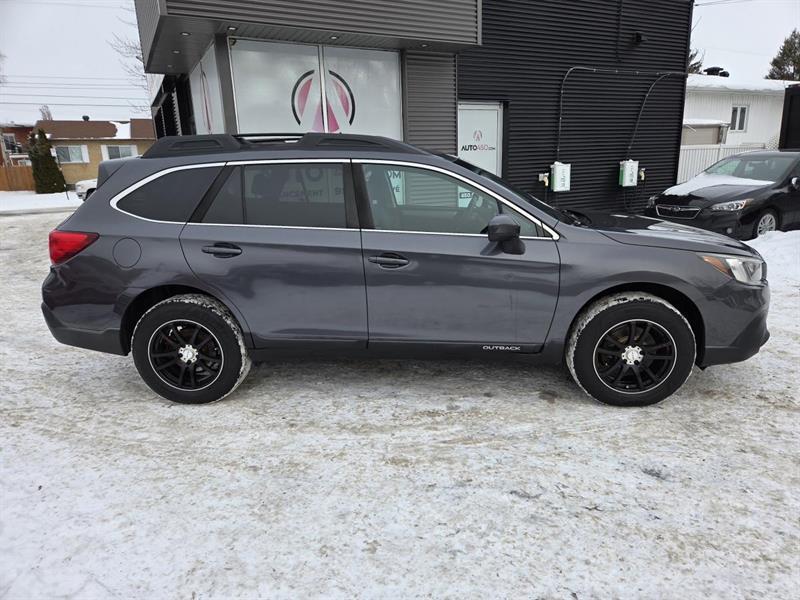 2018 Subaru Outback - Image 9