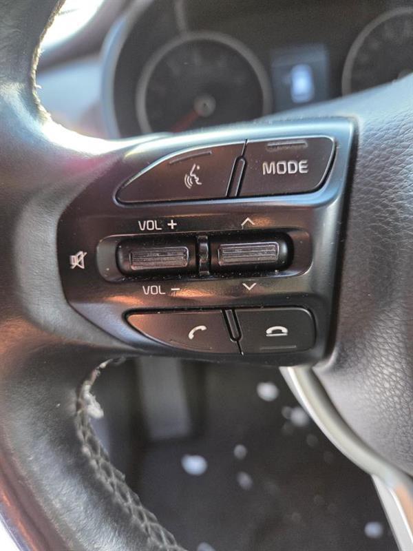 2018 Kia Rio - Image 20