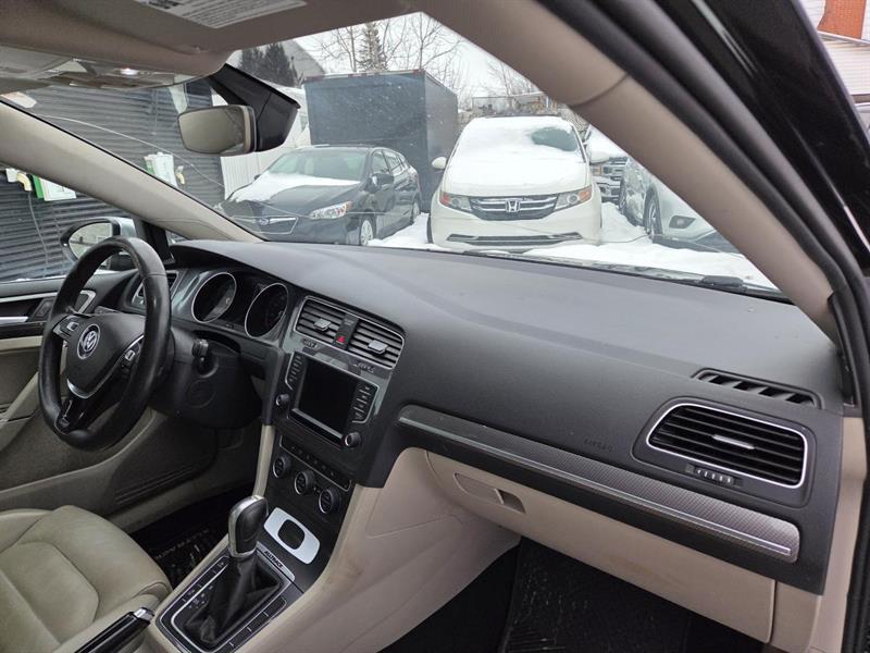 2017 Volkswagen Golf - Image 10