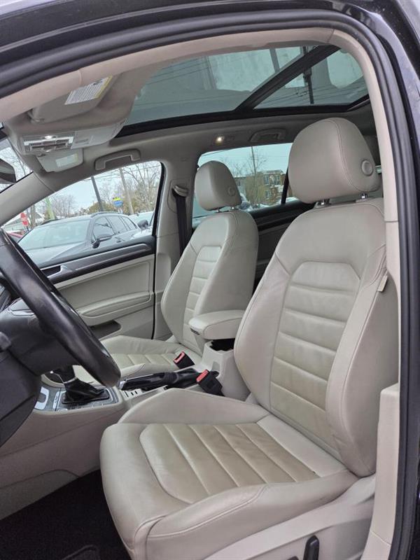 2017 Volkswagen Golf - Image 16