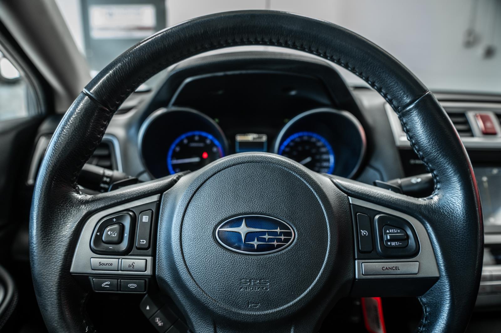 subaru Legacy 2017 - 25
