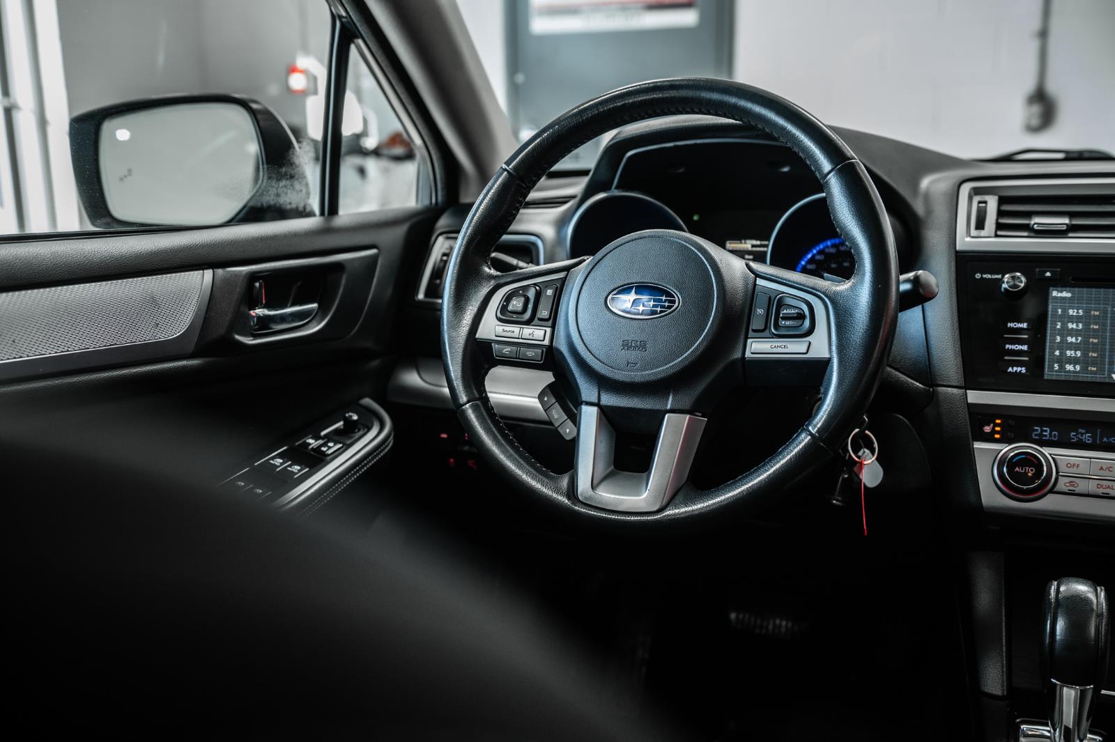 subaru Legacy 2017 - 34