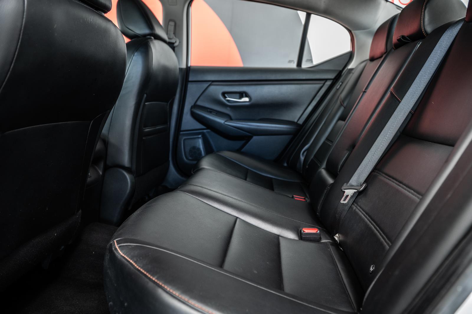 nissan Sentra 2021 - 32