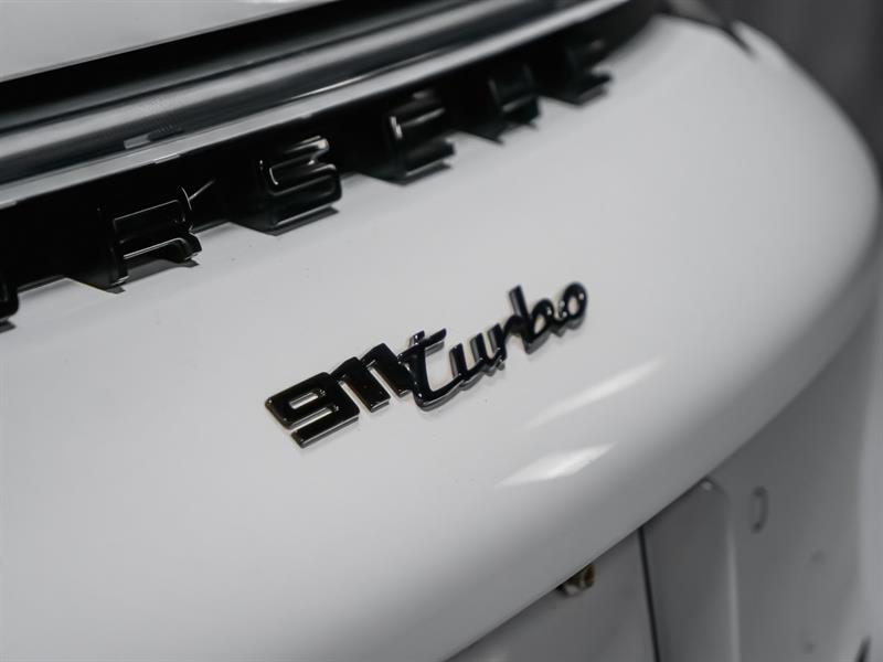 porsche 911 2021 - 12