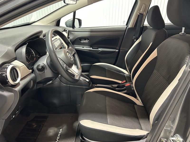 nissan Versa 2022 - 11