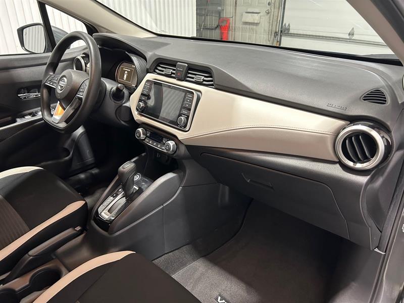 nissan Versa 2022 - 18