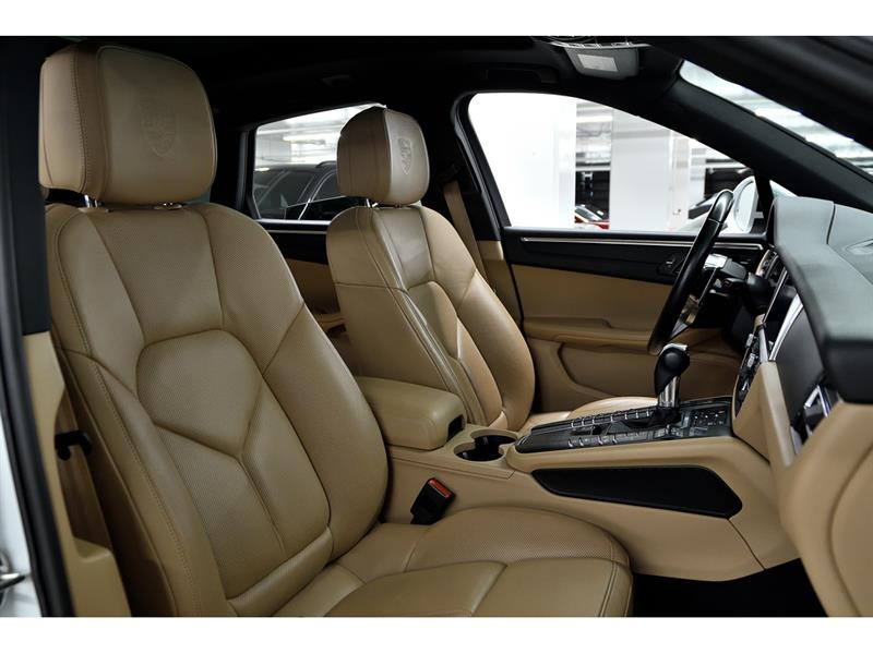 porsche Macan 2021 - 31