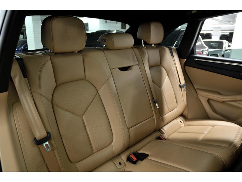porsche Macan 2021 - 33