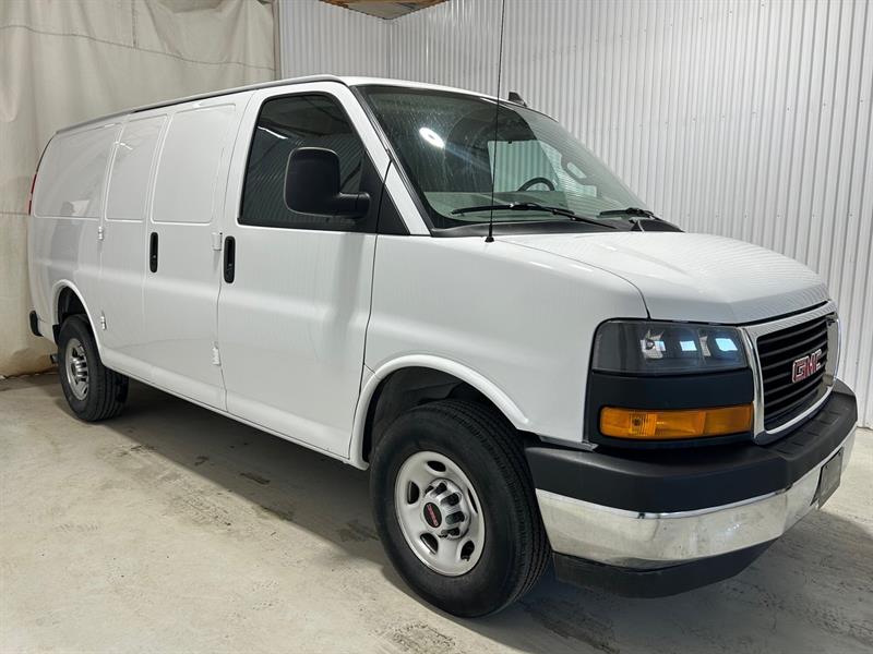 gmc Savana Cargo Van 2023 - 4