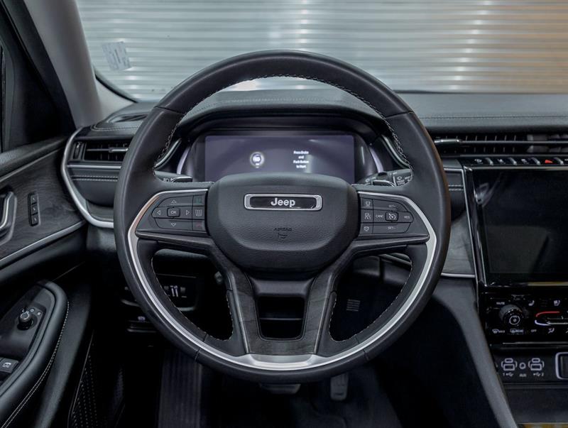 Jeep Grand Cherokee 14