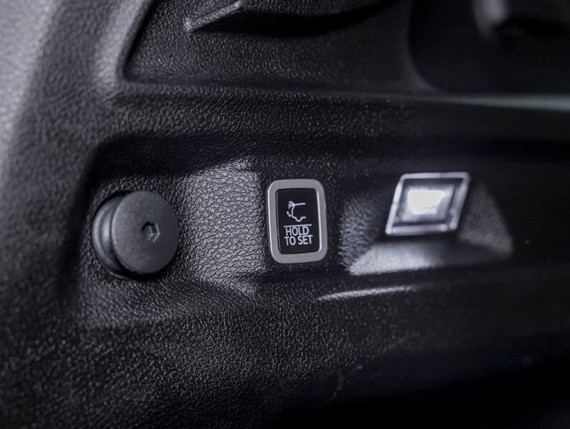 Jeep Grand Cherokee 38