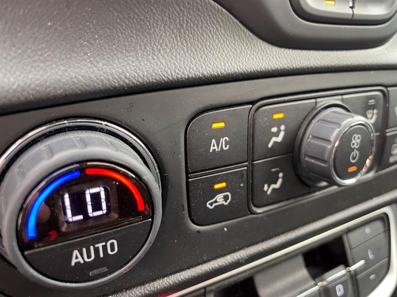 gmc Terrain 2023 - 12