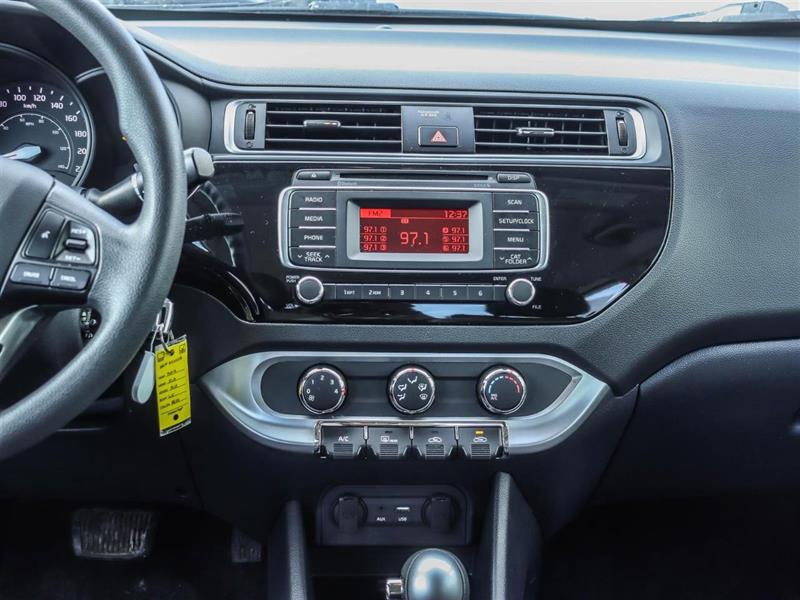 kia Rio 2016 - 10