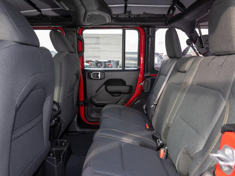 jeep Wrangler 2025 - 23