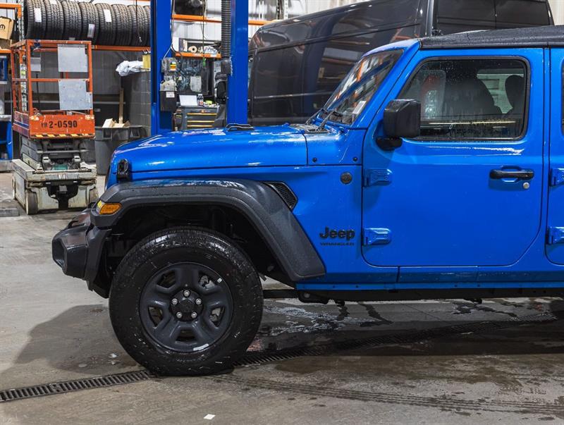 jeep Wrangler 2025 - 28