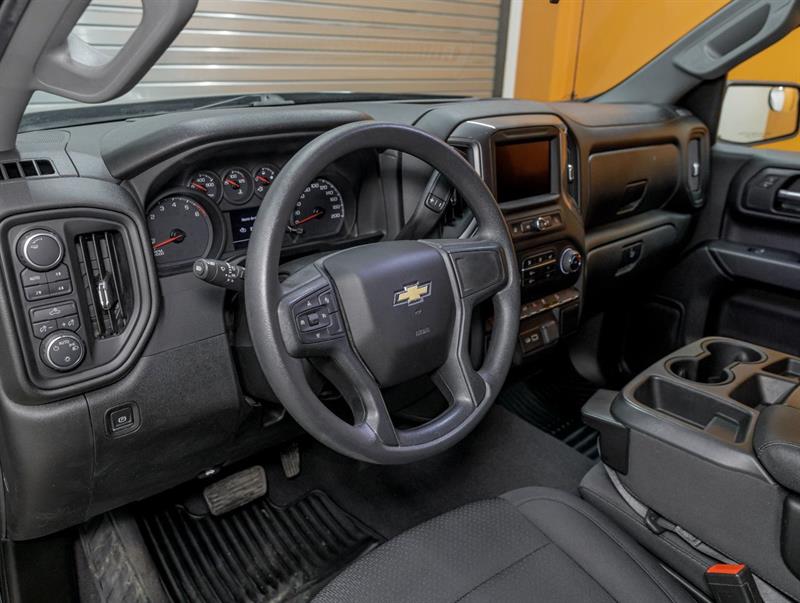 Chevrolet Silverado 1500 2