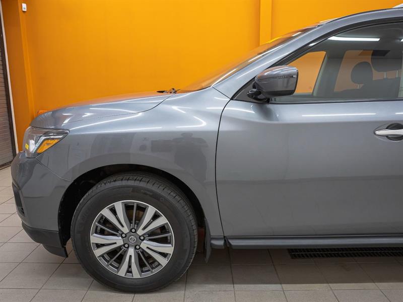 Nissan Pathfinder 34