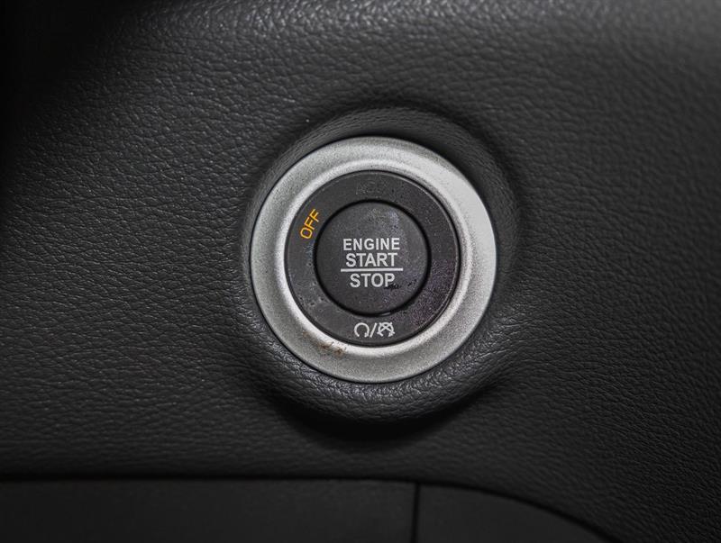 Chrysler Pacifica 22