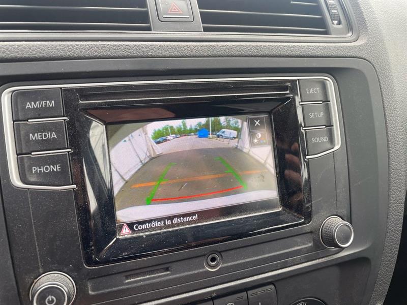volkswagen Jetta 2016 - 12