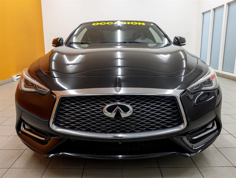 Infiniti Q60 5